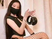 마른 아시아 소녀